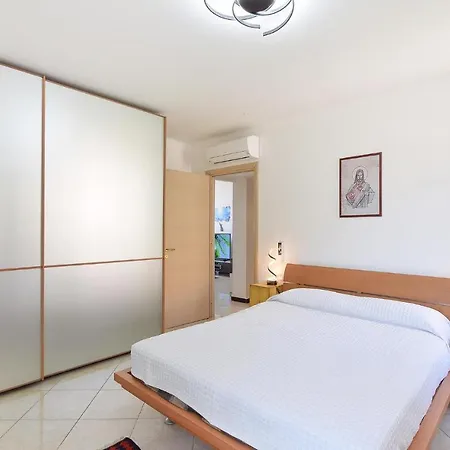 Beautiful In Pra' With Wifi And 2 Bedrooms Apartment