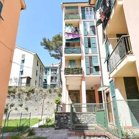 Apartment Beautiful In Pra' With Wifi And 2 Bedrooms Genua